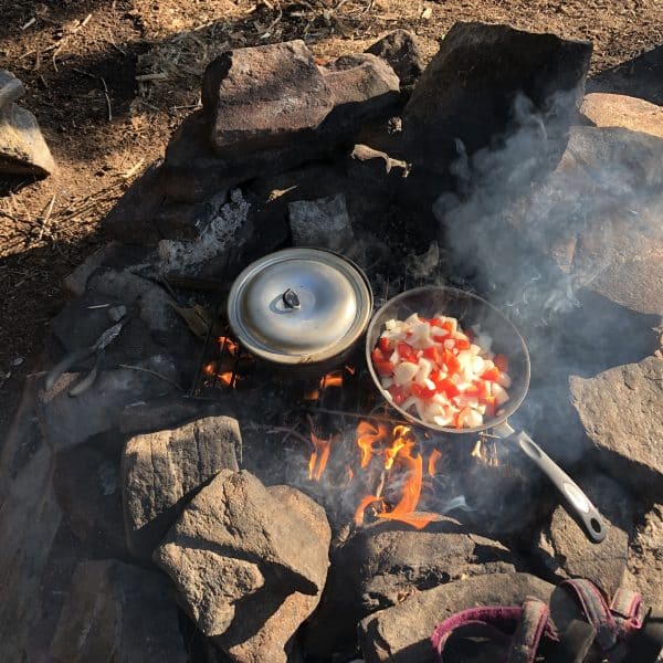 Dutch oven for campfire