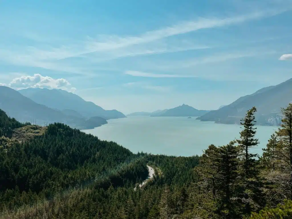 sunny picture of Murring provincial park, Vancouver